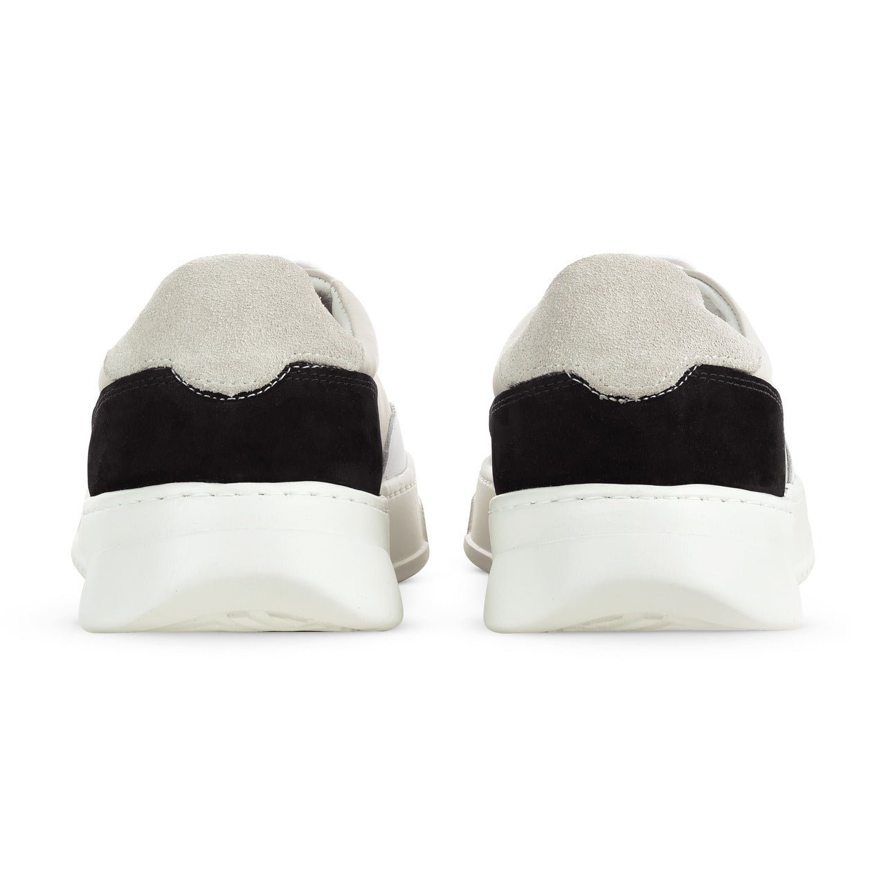 Tênis Lisbon em Couro de Carneiro